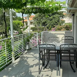 Haus Mirela Ližnjan